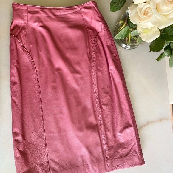 Dresses & Skirts - VTG CHIA 90’s Leather Skirt